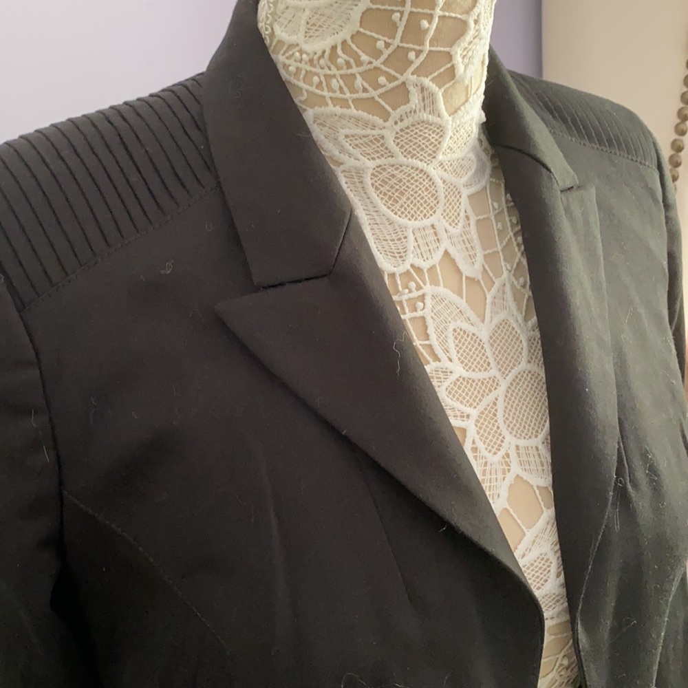 Bebe Chic Blazer - image 3